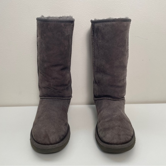 Ugg tall boots shearling leather classic winter cozy warm pull on soft grey sz 6 - Picture 5 of 12